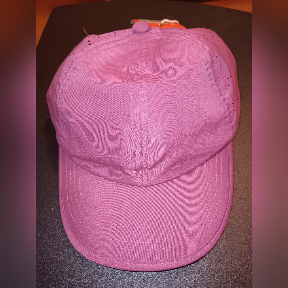 Womens Cap New With Tags